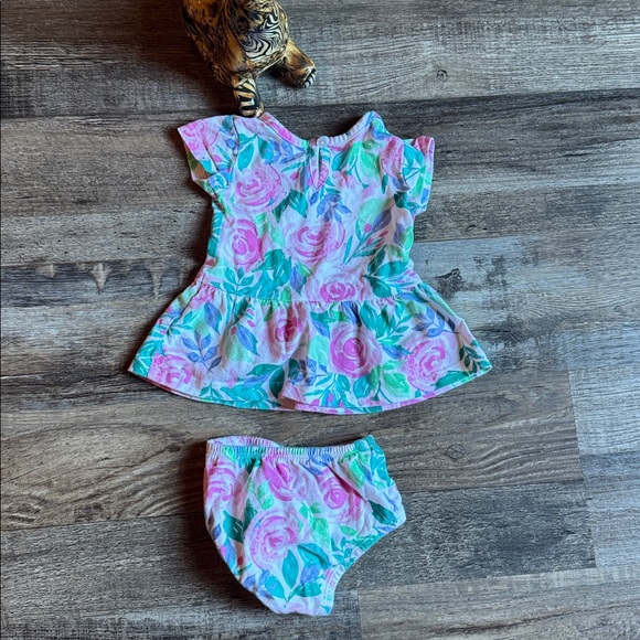 Wonder Nation Pink and Green Baby Outfit - Picture 3 of 3